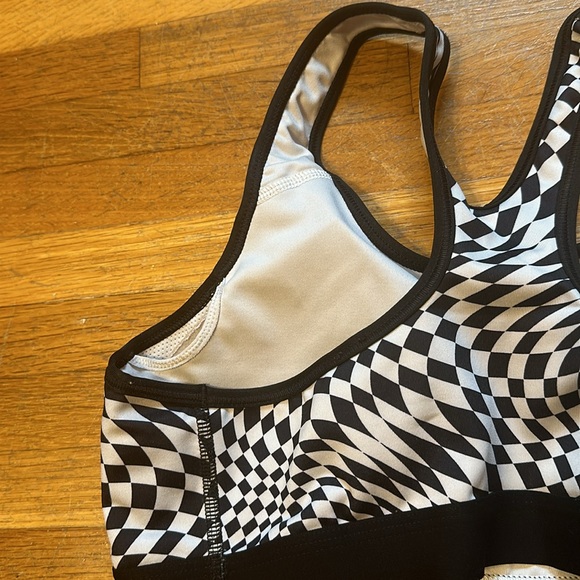 *last chance!!* Nike | Women’s Nike Pro padded sports bra - Picture 9 of 12